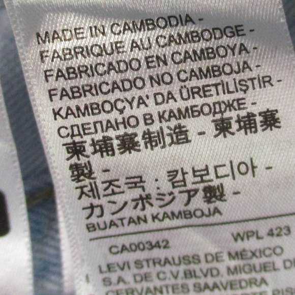 Levi's Jeans Women's 32 Light Wash Low Pro Straight Distressed Loose Baggy Denim - Picture 7 of 10